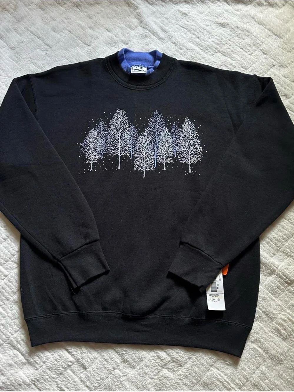 Vintage 1990s Black Crewneck Sweatshirt with Winter Tree Graphic L